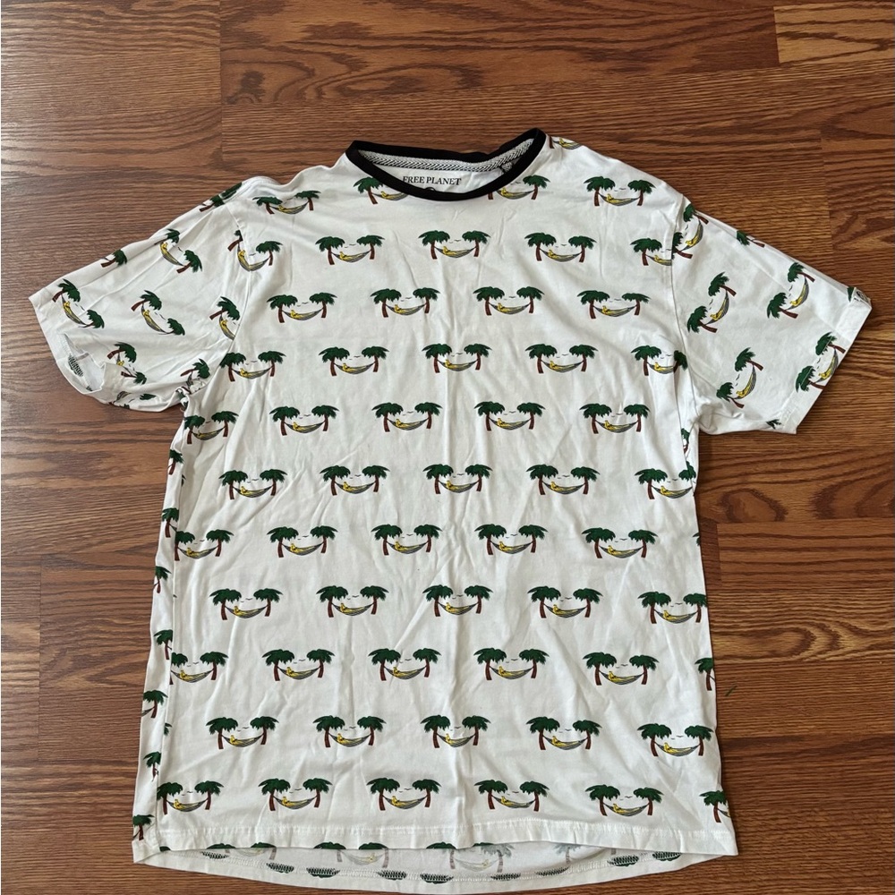 NWOT Men’s Free Planet Banana Hammock Palm Tree Print Shirt size XL
